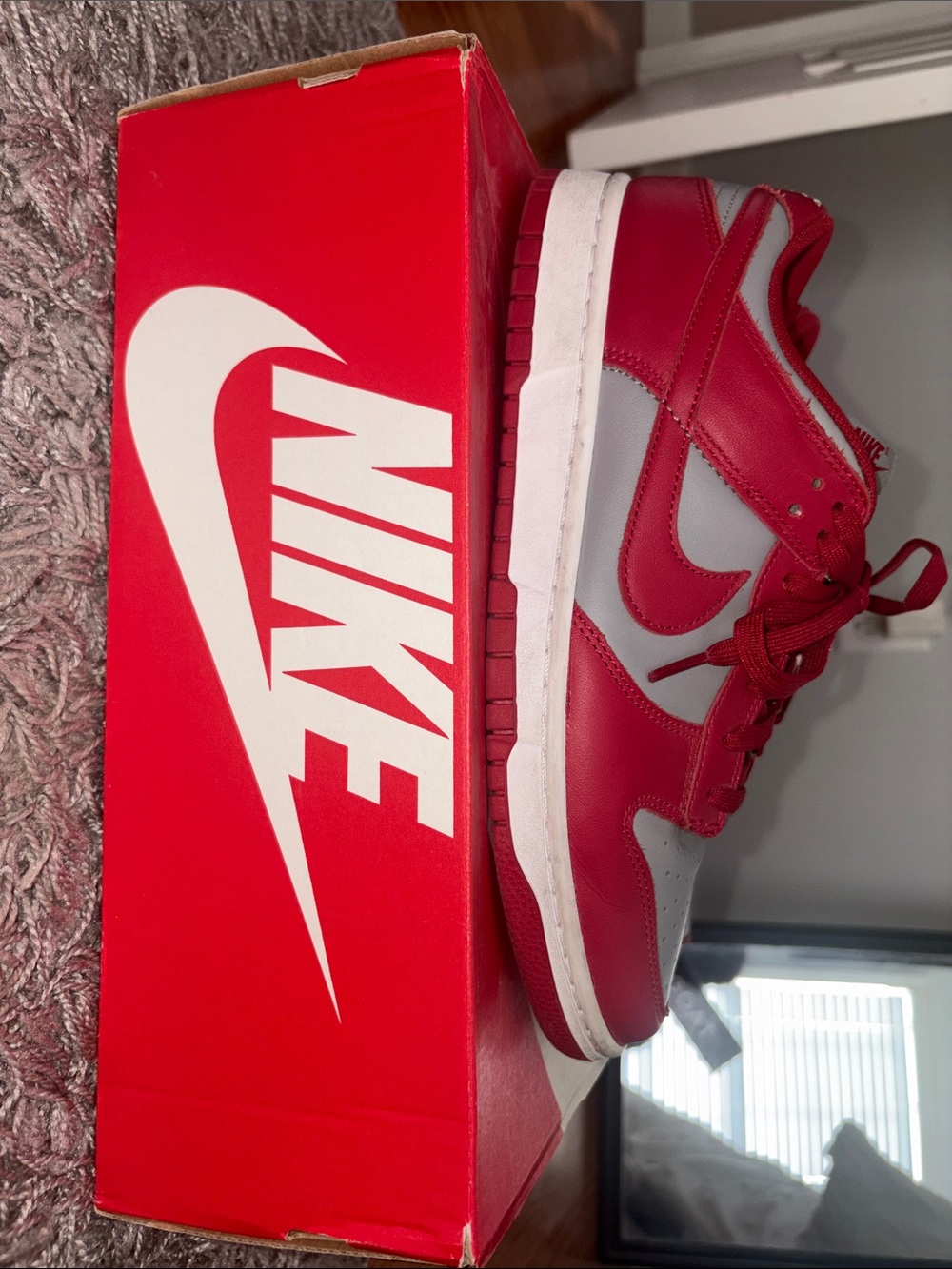 Nike men Low-Top Sneakers in Red and Light Gray